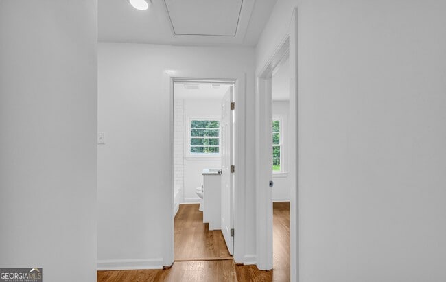 Building Photo - 5506 Alder Dr