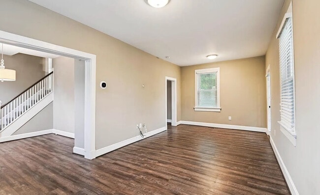 Building Photo - 615 Ridgely Ave