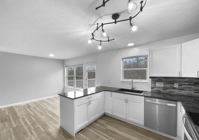 Building Photo - 9432 Deer Walk Ct