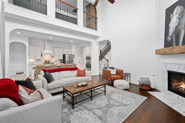 Building Photo - 27121 Holtwood Grove Rd