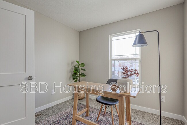 Building Photo - 2901 S Harvard Ave