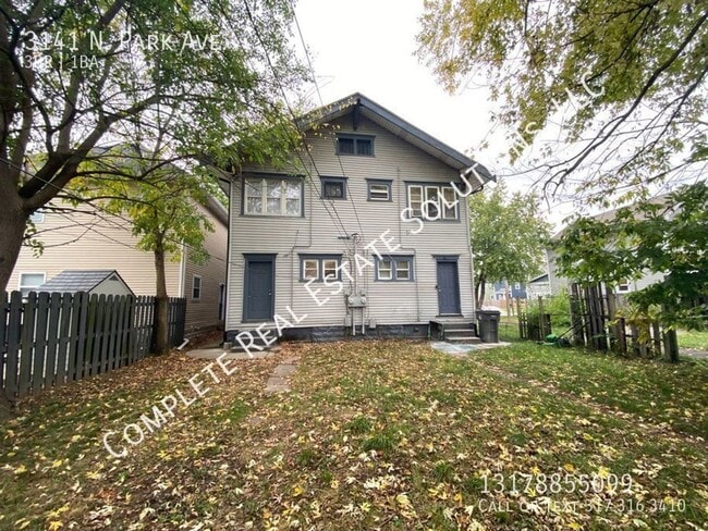 Building Photo - 3141 N Park Ave