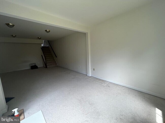 Building Photo - 8177 McCauley Way