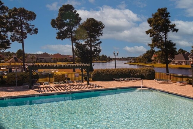 Building Photo - 205 Utopiate Ct