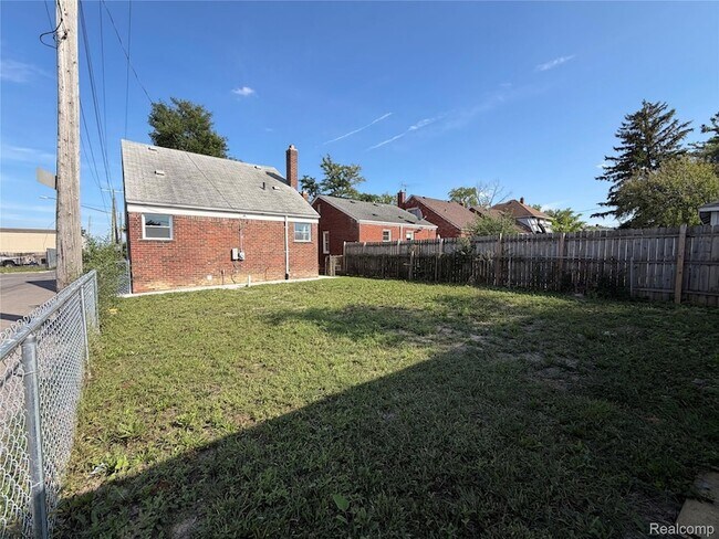 Building Photo - 6919 Archdale St