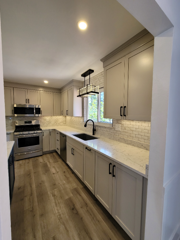 Building Photo - 7010 Buckhorn Cir