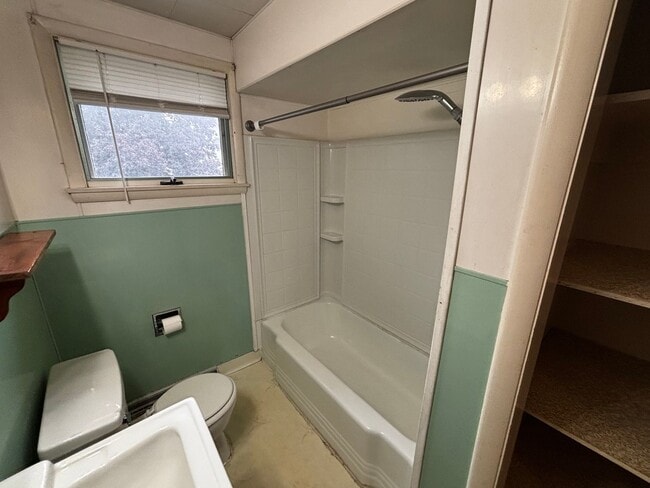 Building Photo - Private Apartment with Two Stall garage