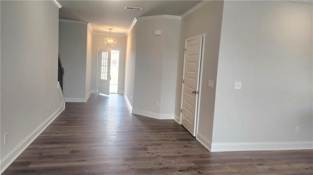 Building Photo - 1117 Sunny Vly Ln