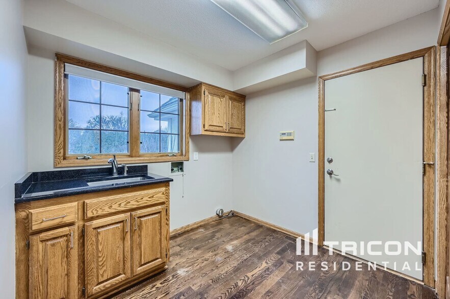 Building Photo - 12320 43rd Ave N