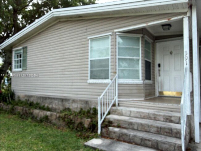 Building Photo - 35303 SW 180th Ave