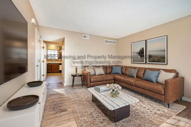 Primary Photo - Spacious 2nd floor Townhome Living in the ...