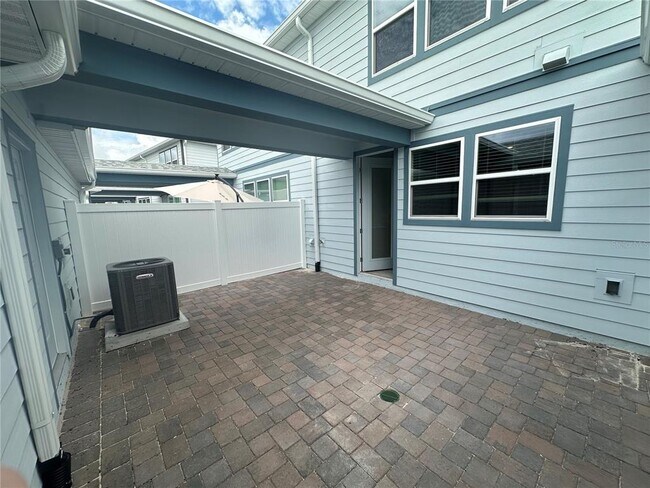 Building Photo - 4620 ORCHARD VIEW Aly