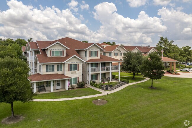 Primary Photo - Paradise Springs