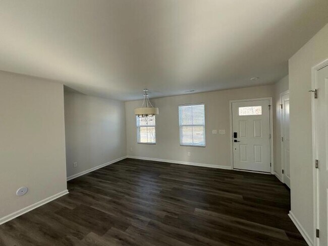 Building Photo - 80 Hunting Wood Dr