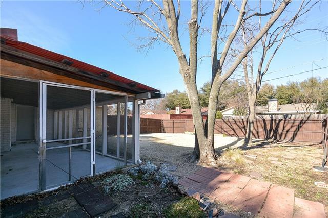 Building Photo - 1505 Hayfield Dr