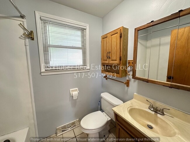 Building Photo - 307 Astor Ave