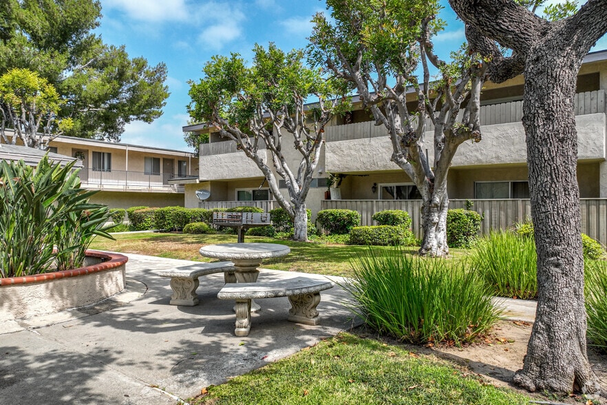 Building Photo - Fairhaven Village