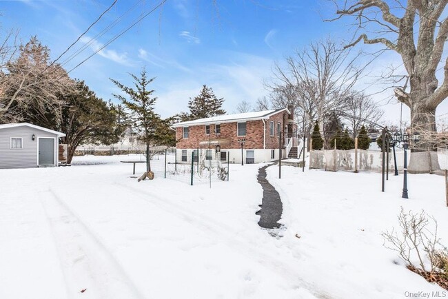 Building Photo - 4225 Stars Rd