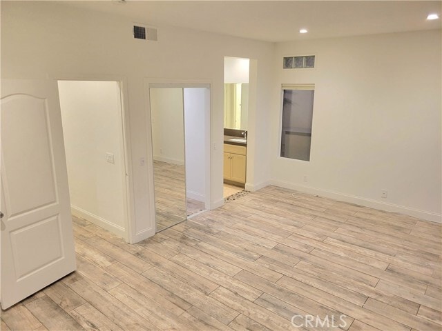 Building Photo - 24832 Sunstar Ln