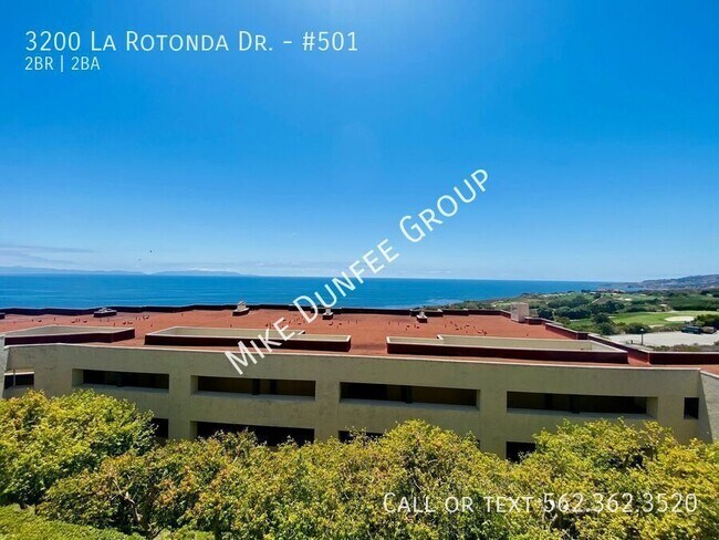 Building Photo - 3200 La Rotonda Dr