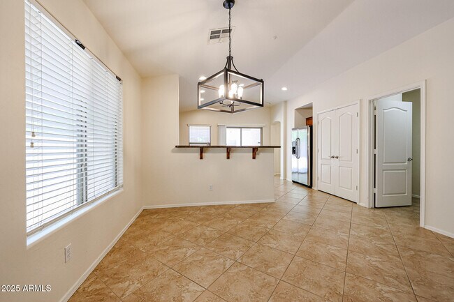 Building Photo - 12848 W Desert Mirage Dr