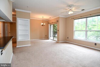 Building Photo - 13502 Derry Glen Ct