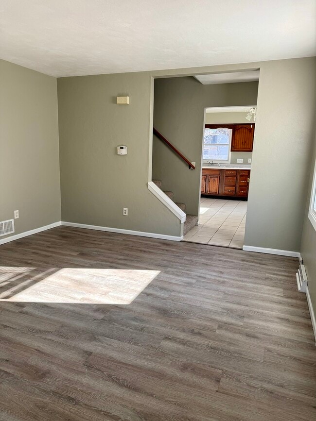 Building Photo - 3513 W 31st St