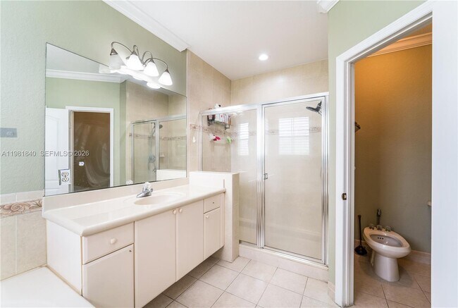 Building Photo - 200 SW 87th Path