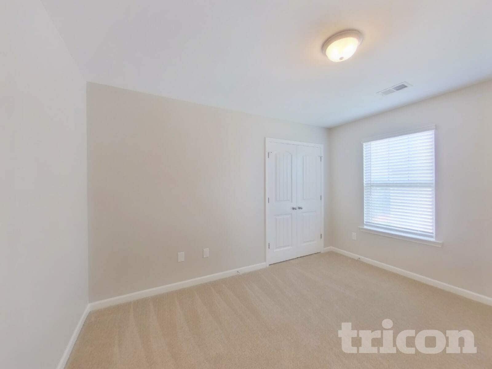 Building Photo - 618 Grantleigh Dr