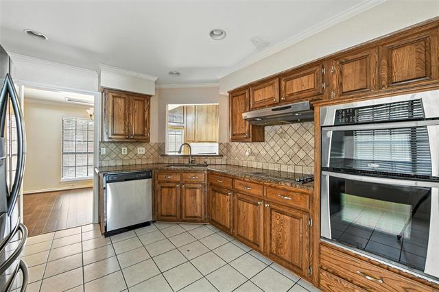 Building Photo - 300 St Emelion Ct
