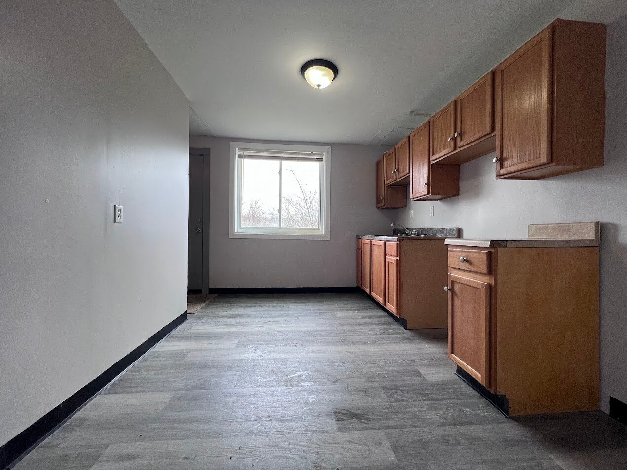 Building Photo - 4501 Bataan Ave