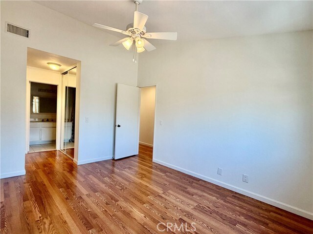 Building Photo - 17 Goldenrod