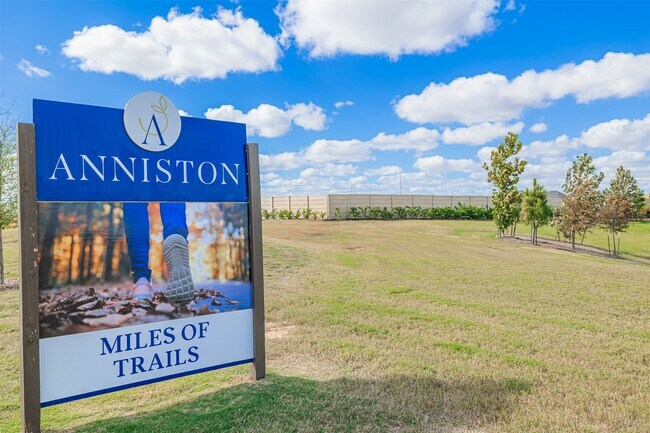 Building Photo - 26718 Willow Ln