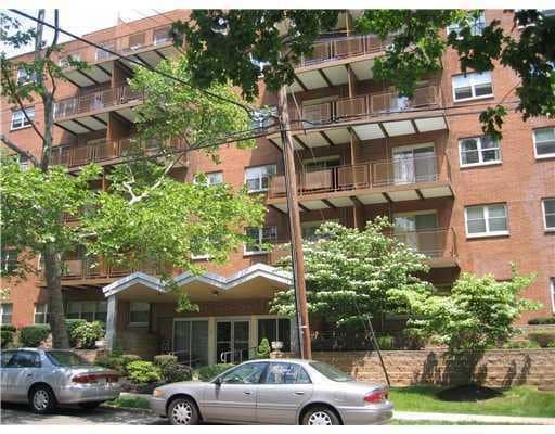 Building Photo - 123 S Adelaide Ave