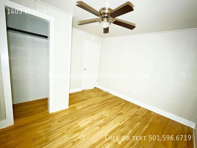 Building Photo - 1403 W 19th-