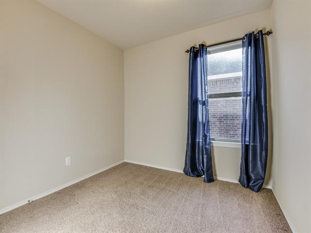 Building Photo - 1122 Roman Dr