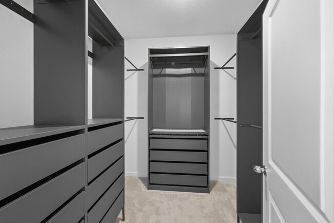 Building Photo - 60 Eustis Pt