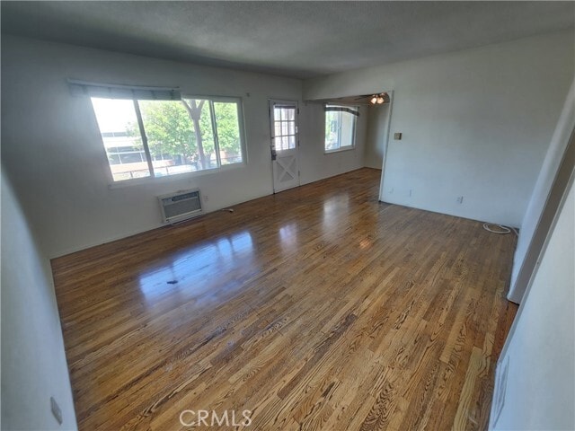 Building Photo - 14229 Moorpark St