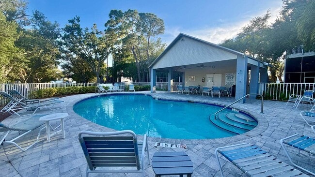 Building Photo - 9479 Tara Cay Ct