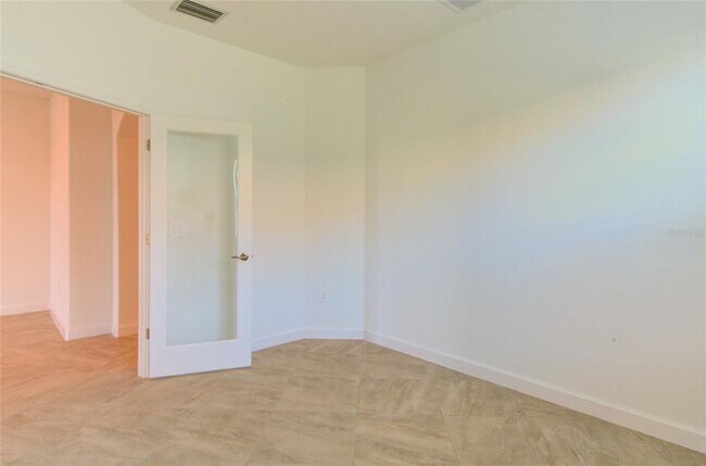 Building Photo - 15926 Clear Skies Pl