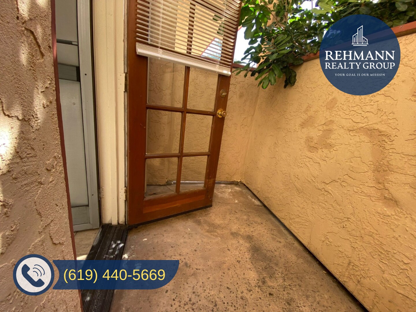 Building Photo - 4177 Iowa St