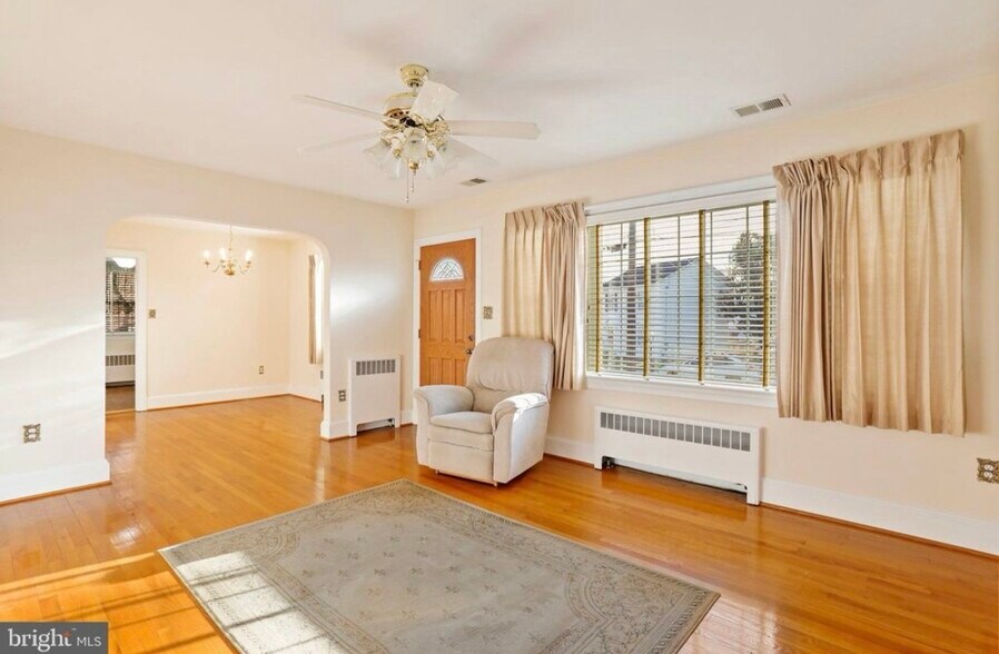 Building Photo - 130 Montague Ave