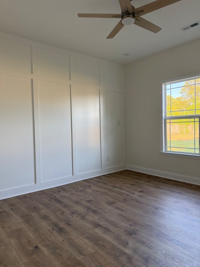 Building Photo - 2537 Jones St