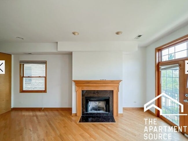 Building Photo - 1105 W Cornelia Ave