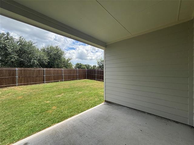 Building Photo - 1605 Shadow Hawk Dr
