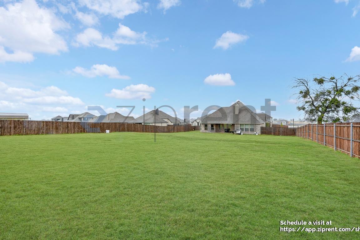 Building Photo - 12501 Eagles Bluff