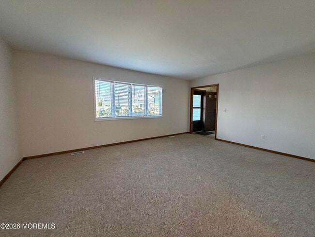 Building Photo - 1310 George St