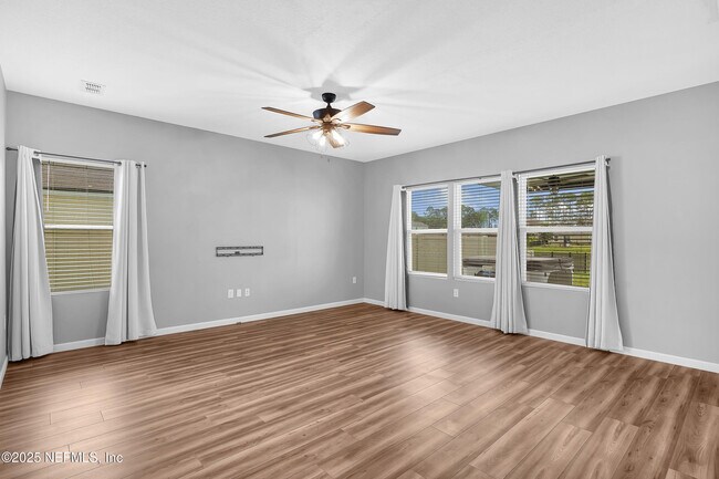 Building Photo - 150 Logrono Ct