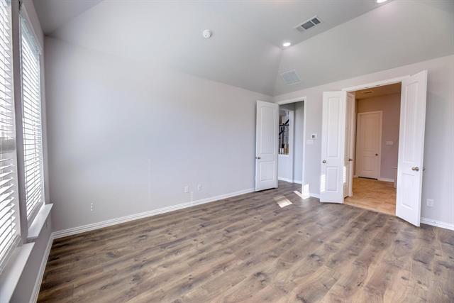 Building Photo - 1012 Rosebay Dr