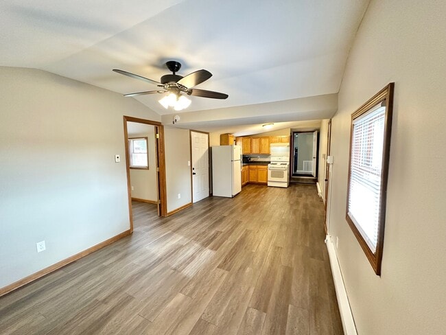 Building Photo - 11408 IL-120